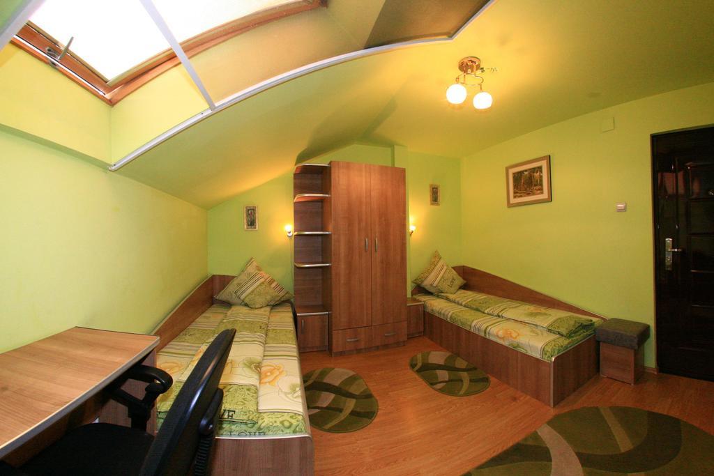 Radena Hotel Arad Room photo