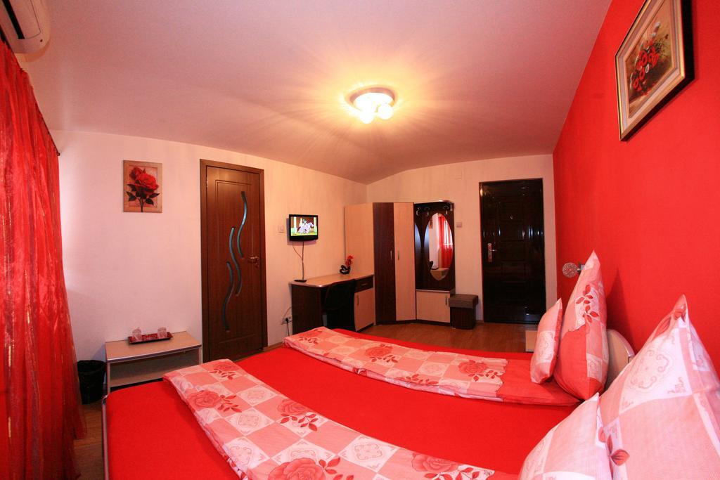 Radena Hotel Arad Room photo