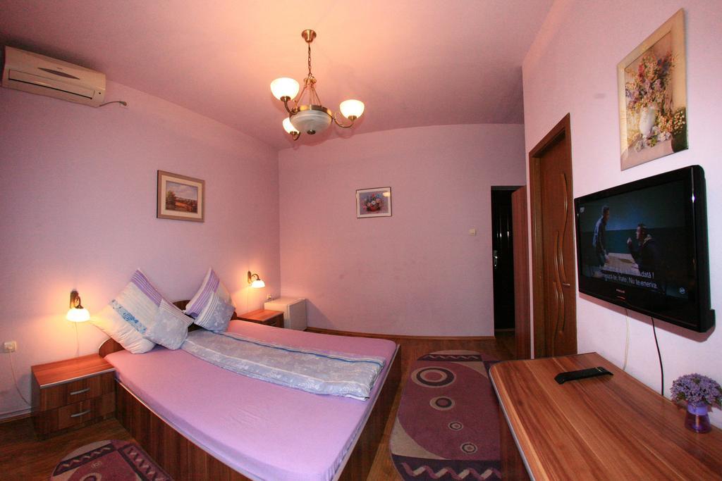 Radena Hotel Arad Room photo