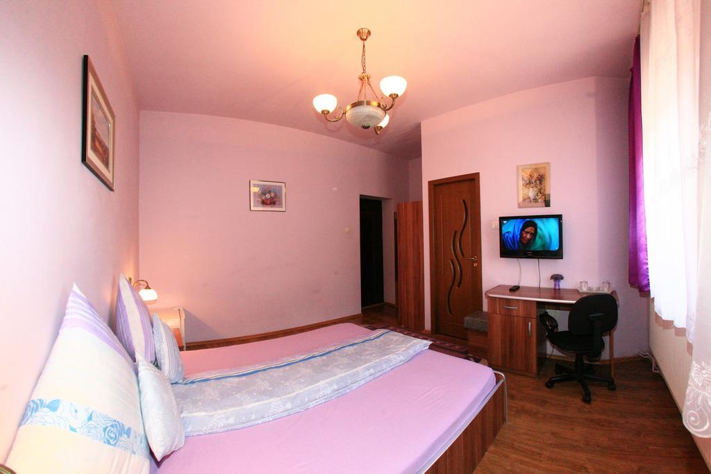 Radena Hotel Arad Room photo