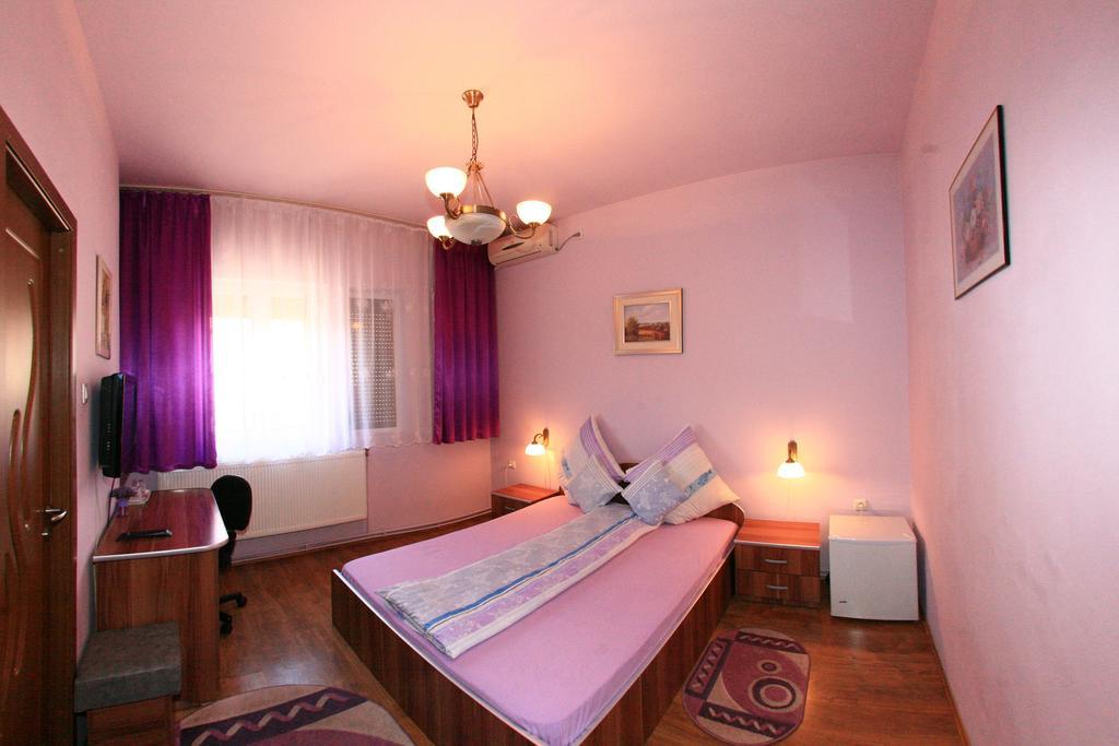 Radena Hotel Arad Room photo